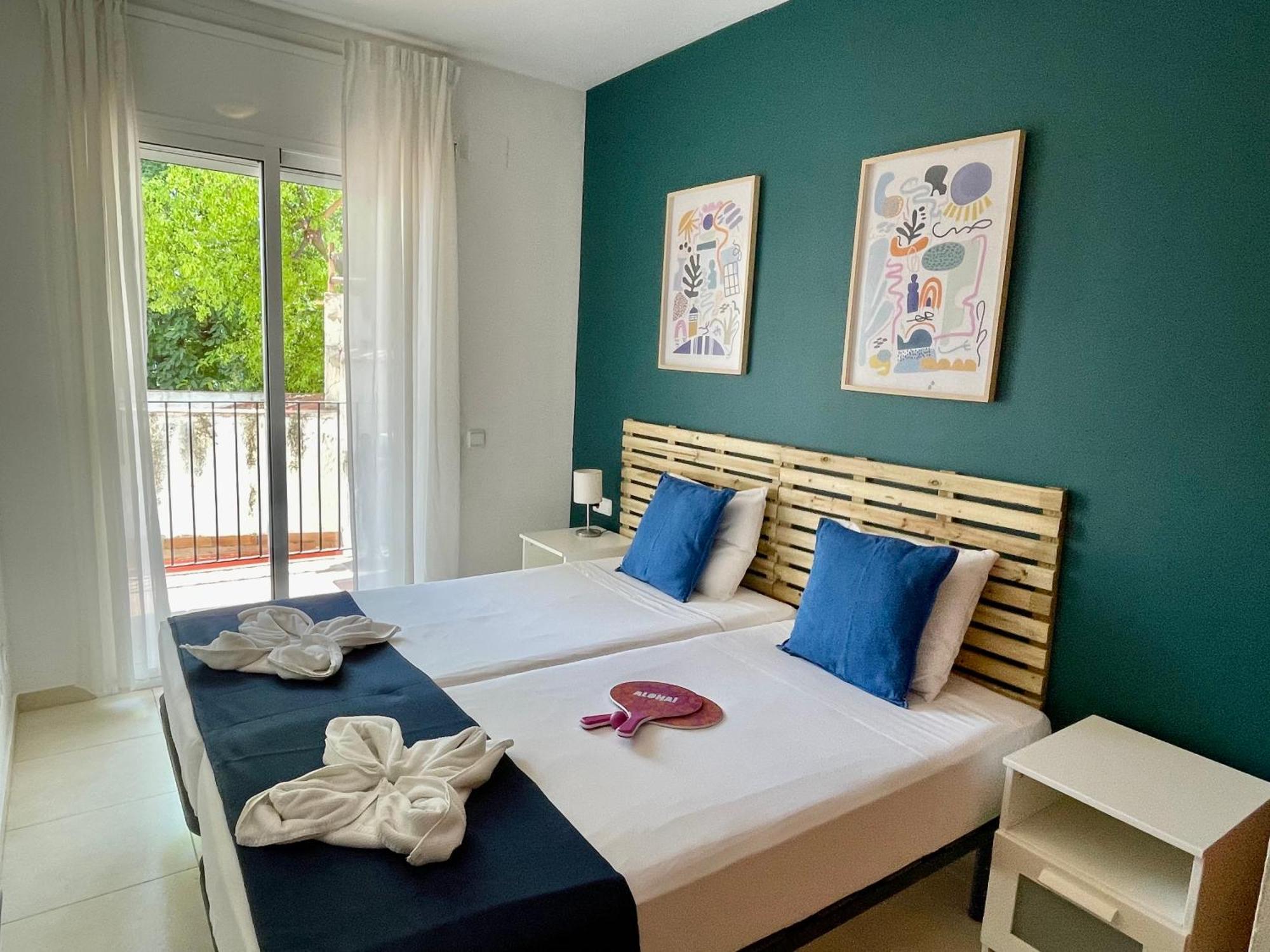 Sant Pau Beach Home With Terrace シッチェス エクステリア 写真